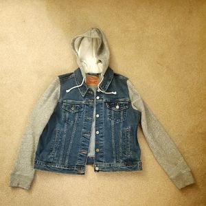 Women's Levi's Hoodie Trucker Jacket